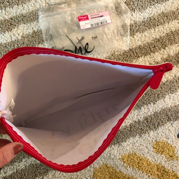 Thirty-One Merry & Bright Lg. Zipper Pouch, NEW! - Picture 2 of 3